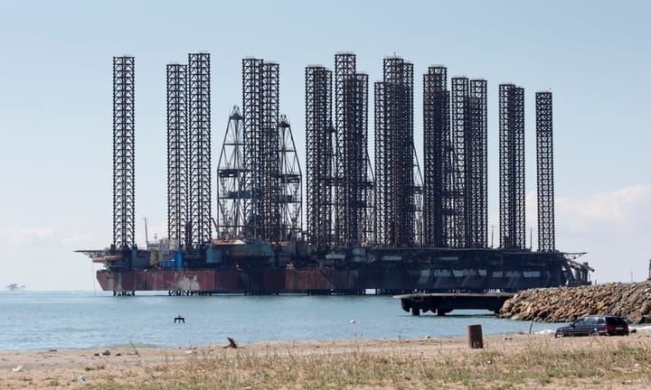 Baku at COP29 demands $1 billion contribution from oil and gas sectors for environmental initiatives's funding.