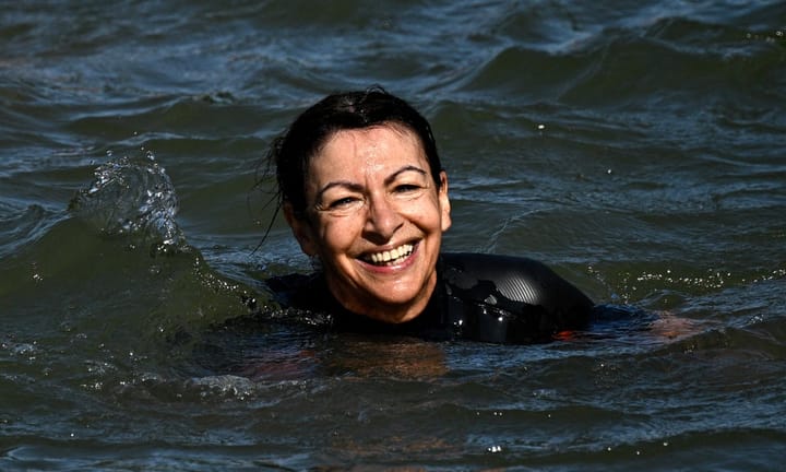 Paris Mayor Joins Seine Cleanup Efforts Amidst Olympic Preparations