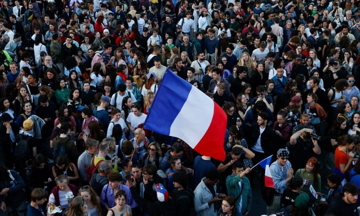 Monday update: Mainstream in France rejects growing far-right influence