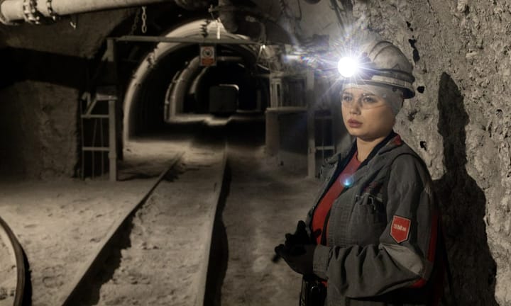 Ukrainian Women Prove Equal in Coal Mining Expertise and Efficiency