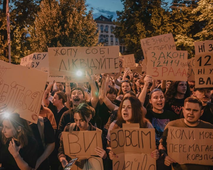 "Zelenskyy passes bill reducing anti-corruption powers amid widespread protests"