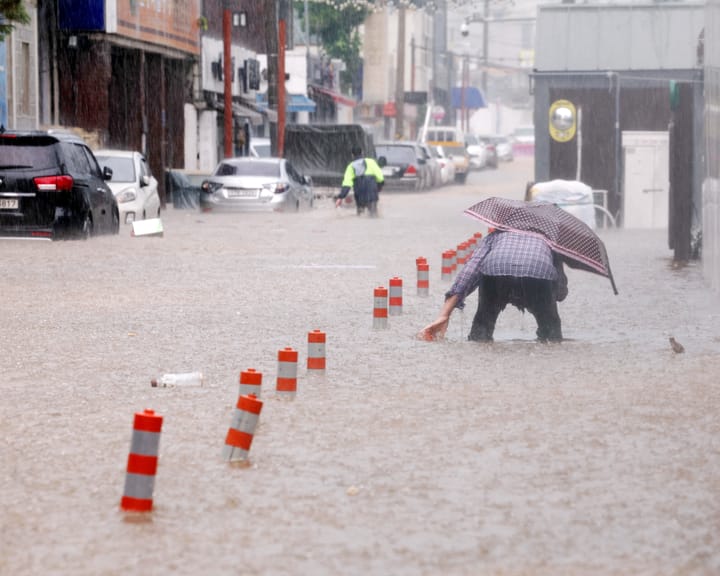 South Korea's deadly rains displace thousands as casualties rise