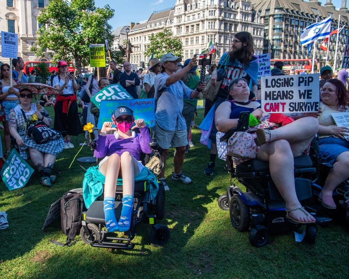 "Top Labour dissenter supports welfare bill despite ongoing rebellion"