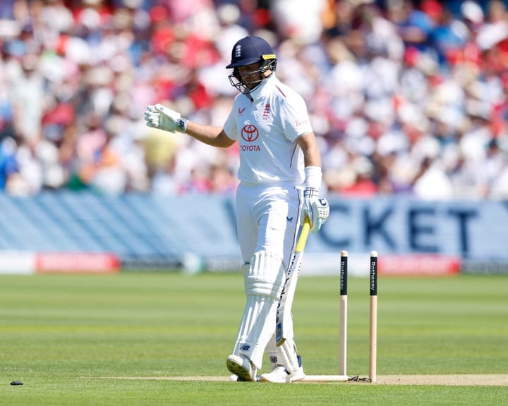 "Live coverage: England vs India, men's Test cricket, Day 2"