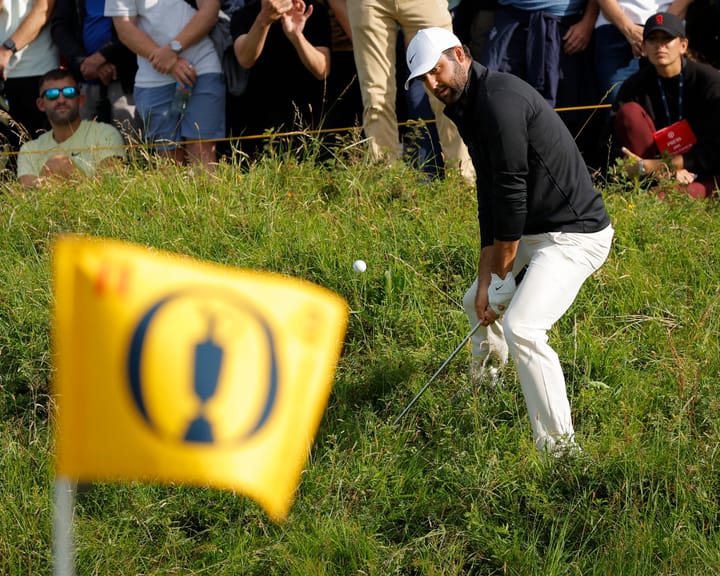 Scheffler dominates The Open with commanding lead
