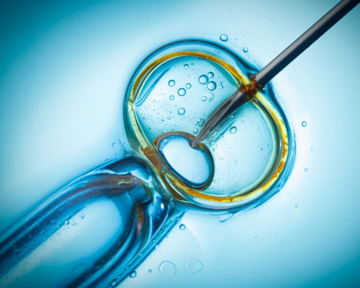 "‘Oldest baby’ born from 30-year-old frozen embryo"