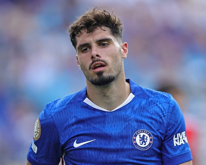 "Pedro Neto could skip Chelsea’s Club World Cup match following Jota’s passing"