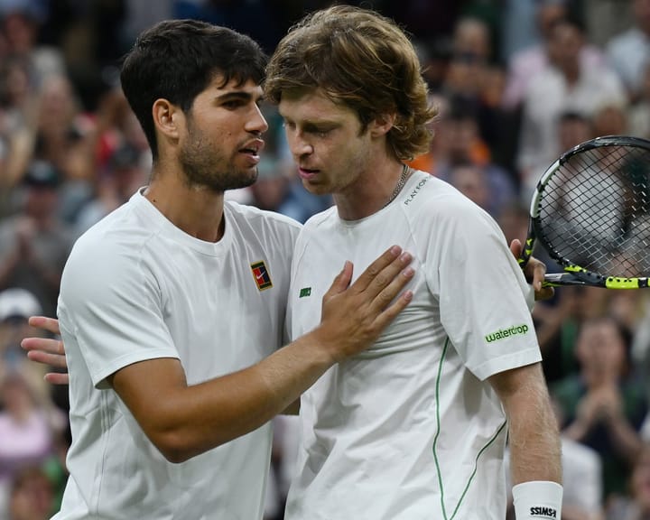 "Alcaraz defeats Rublev as Khachanov and Fritz advance to Wimbledon quarterfinals"