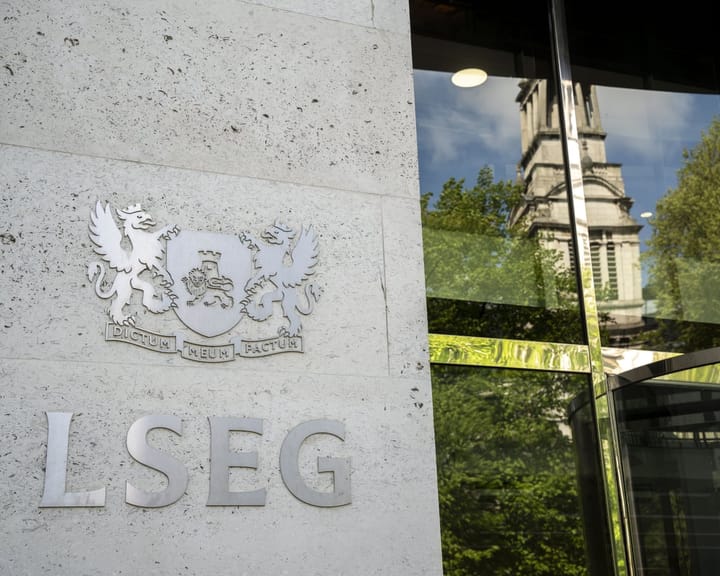 "Laxer bonus rules and tax cuts essential to rescue London stock market, CBI urges"