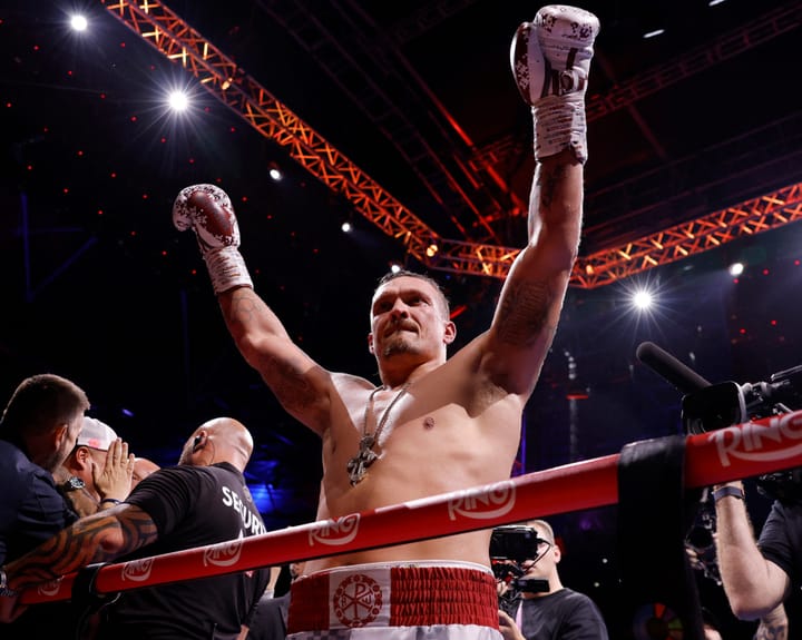 "Usyk's Drive and Discipline Crush Dubois in Dominant Display"