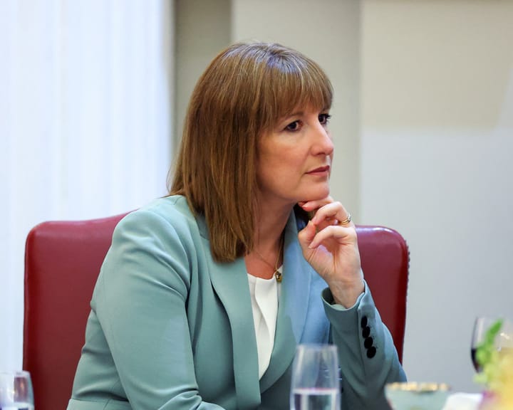 "Rachel Reeves weighs overturning supreme court on £44bn car finance scandal"