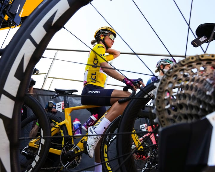 "Tour de France Femmes 2025 Stage 1: Live coverage from Vannes to Plumelec"