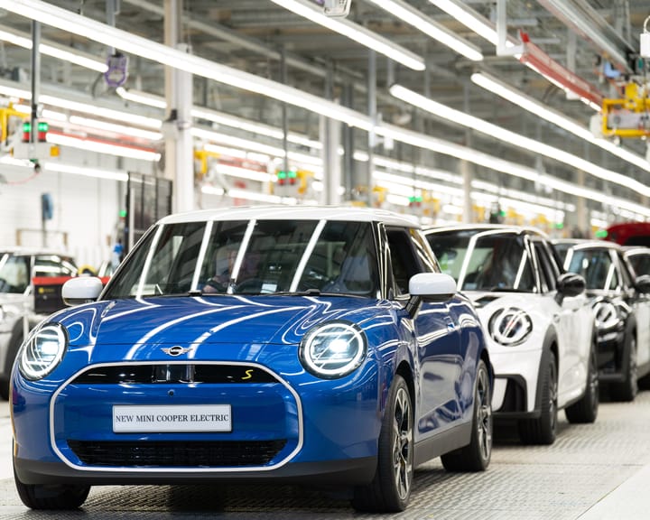 UK auto production hits lowest since 1953 outside pandemic