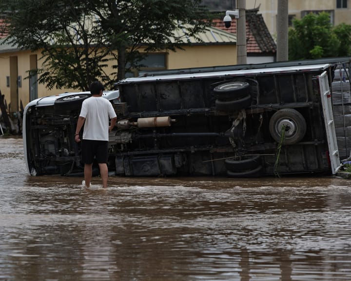 Beijing official acknowledges rare shortcomings in response to fatal floods