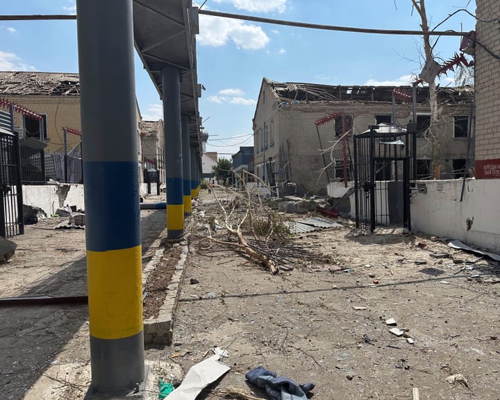 "Russian strike on Ukraine training camp kills three troops as Trump sets ceasefire ultimatum for Moscow"