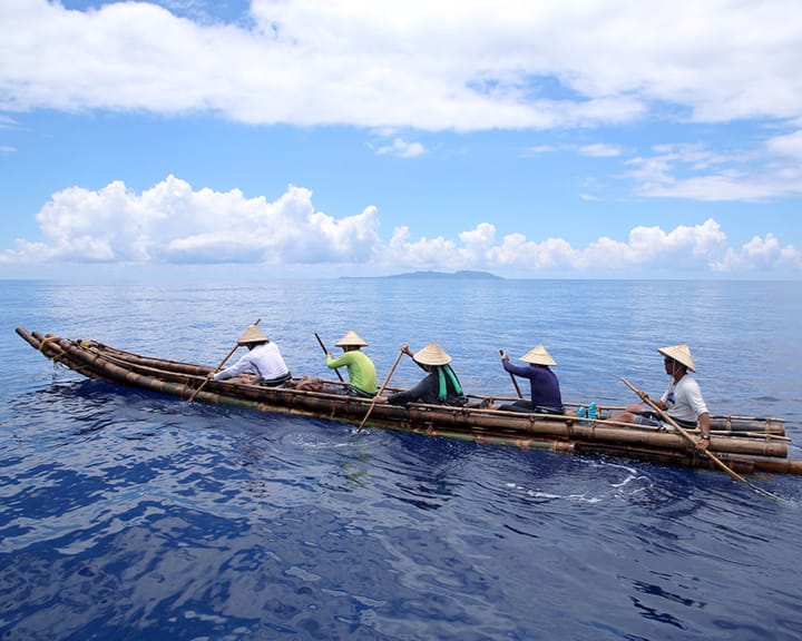 "Archaeologists recreate ancient voyage: 200km canoe trip from Taiwan to Japan tests human endurance"