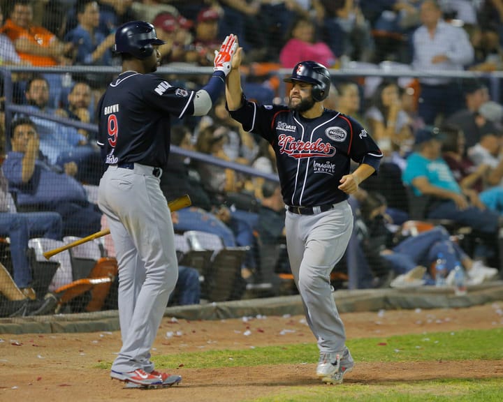 "Laredo’s baseball team finds home and history along US-Mexico border"