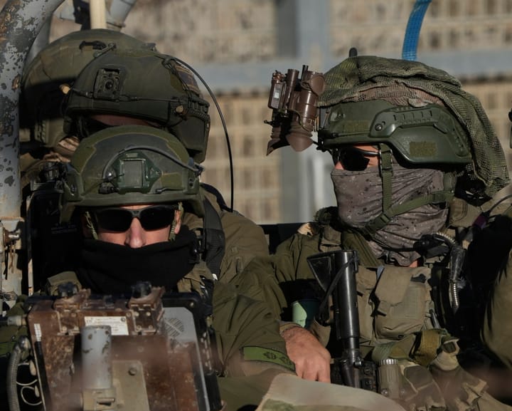 Israeli troops storm ex-air-defense site near Damascus