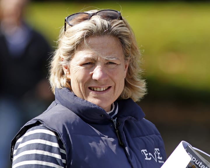 "Eve Johnson Houghton hails her traditional, winning stable as refreshingly old-fashioned"