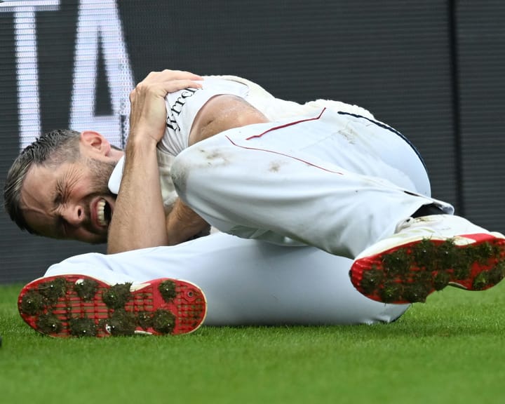 "Chris Woakes likely out for Ashes, needs shoulder surgery"