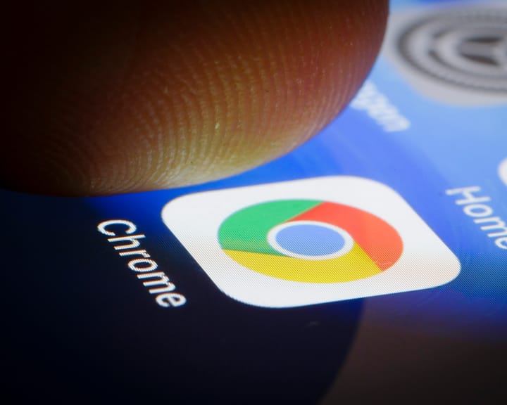 "Federal judge rejects bid to force Google to divest Chrome"