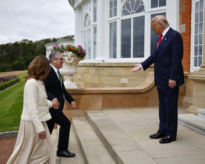 "Grovelling to Trump brings ruin—will Starmer realize in time?"