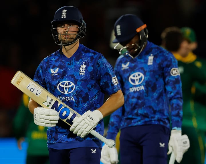 "South Africa edges England by 5 runs in thrilling ODI to secure series victory"