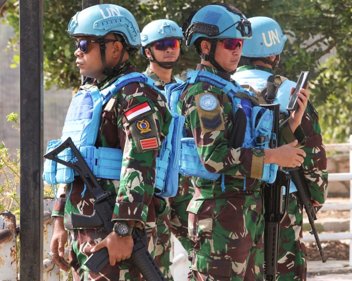 "UN reports Israeli drones dropped grenades close to peacekeepers in Lebanon"