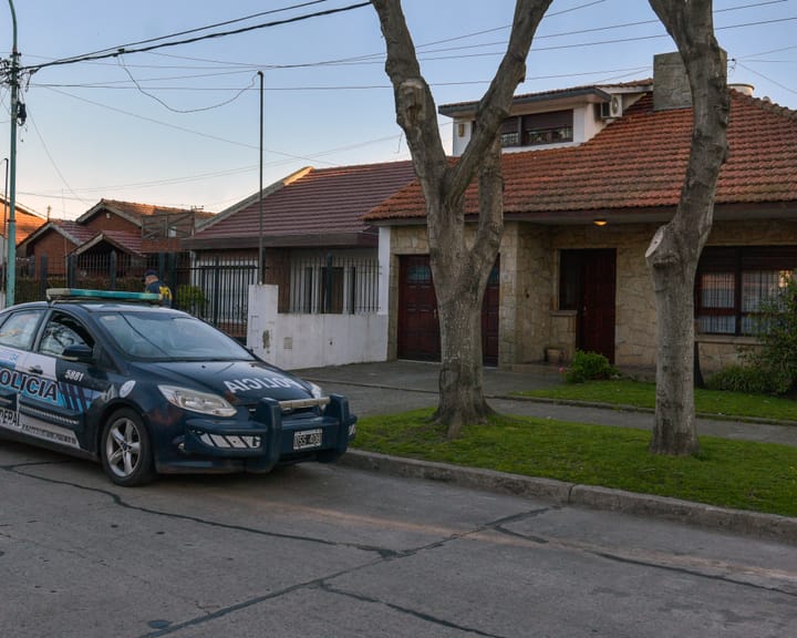 Argentine couple detained at home in hunt for Nazi-looted painting