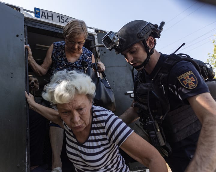 "Ukraine war update: Pro-Russian monitors challenge claims of exaggerated territorial advances"