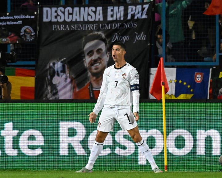 "Portugal honors Jota with Ronaldo's double in World Cup qualifiers"
