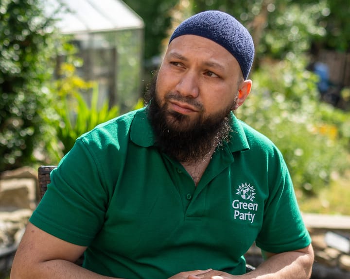 Green deputy leader shares experience of racist abuse during coastal holiday