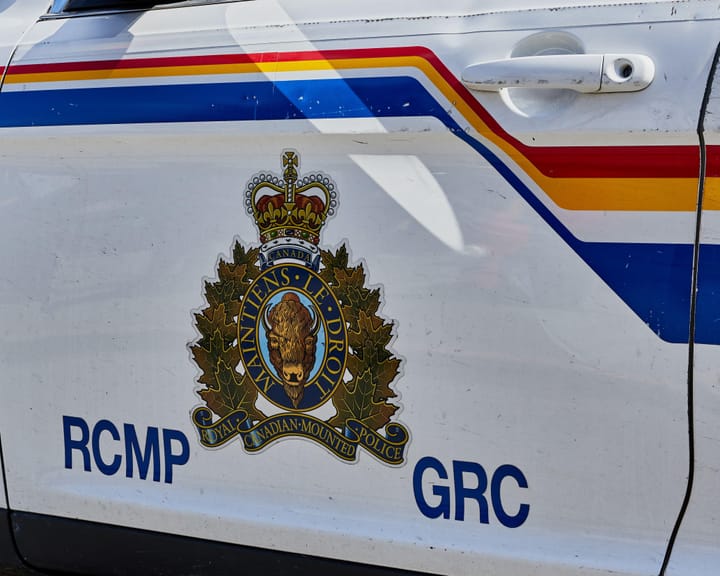 "One dead, six wounded in stabbing at remote Canadian Indigenous community"