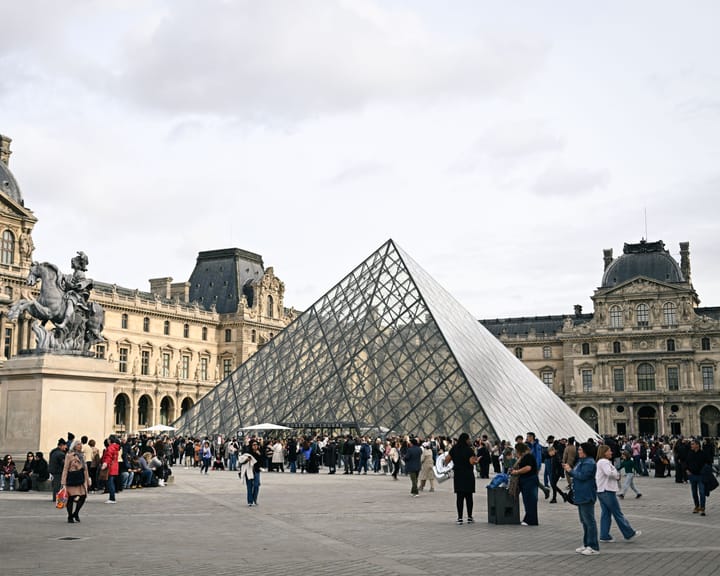 "Louvre’s smashed window now a must-see after €88 million jewel theft"