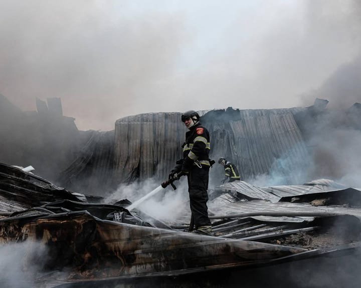 US considers new sanctions on Russia targeting banks