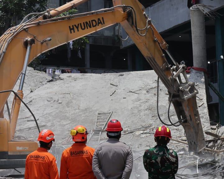 "Indonesia school collapse: rescue efforts conclude with 67 fatalities"