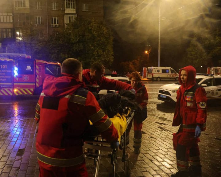 "Major Russian strike on Kyiv causes power outages and high-rise fire"