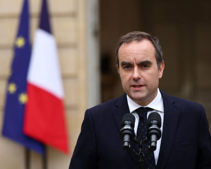 French departing PM seeks concessions to prevent snap polls