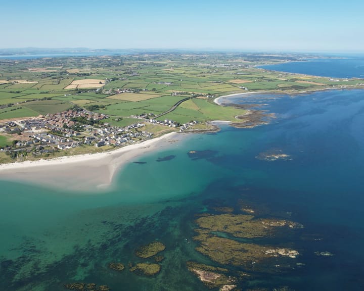 "Global warming turning oceans less green, research reveals"