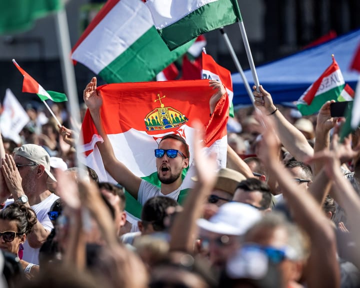 "Hungary's election begins with massive opposing rallies drawing tens of thousands"