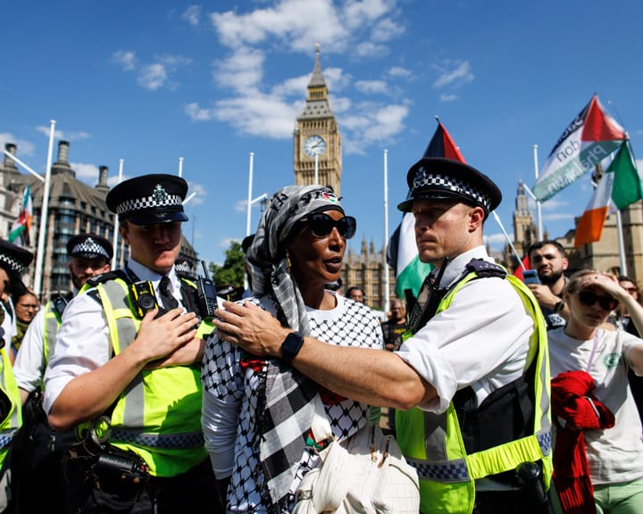 "Starmer calls for stricter measures against provocative chants at pro-Palestine rallies"