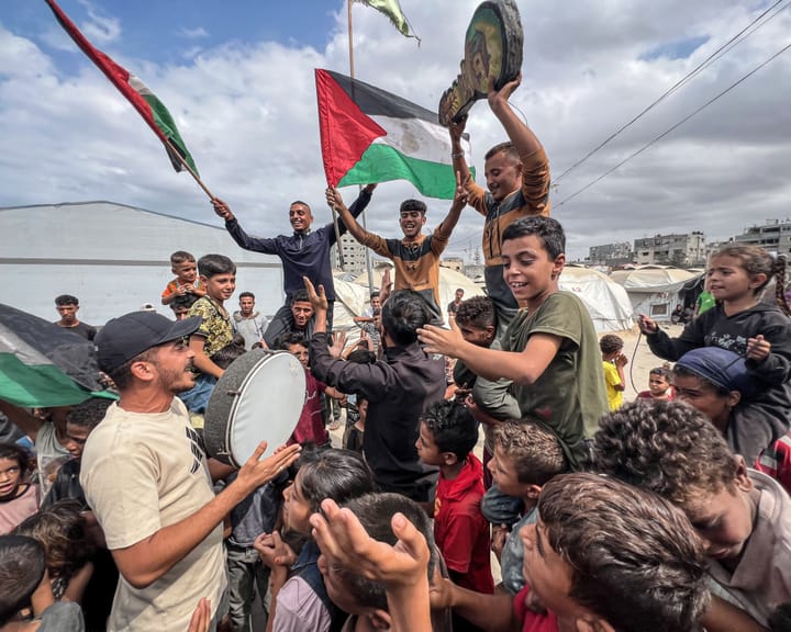 Hamas and Israel set to enact ceasefire after Netanyahu confirms government approval