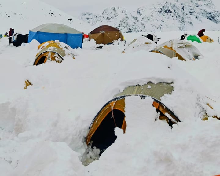 "Blizzards, instant noodles, and yaks: surviving an Everest ordeal"