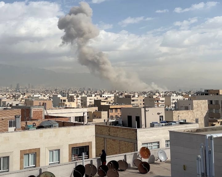 Infographic of US‑Israeli attacks on Iran and Tehran’s retaliation