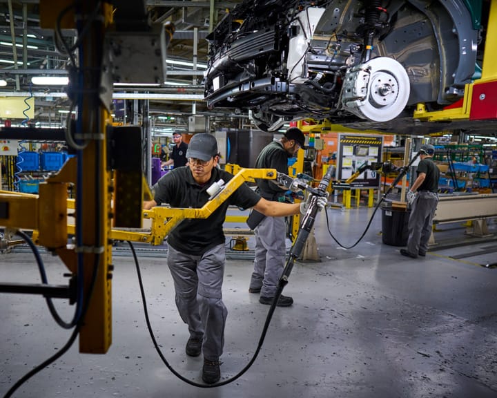 Nissan warns Sunderland factory may shut if UK barred from “Made in Europe” rules