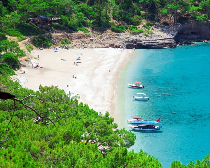 Conflict drives Europeans to choose non‑Mediterranean holiday spots