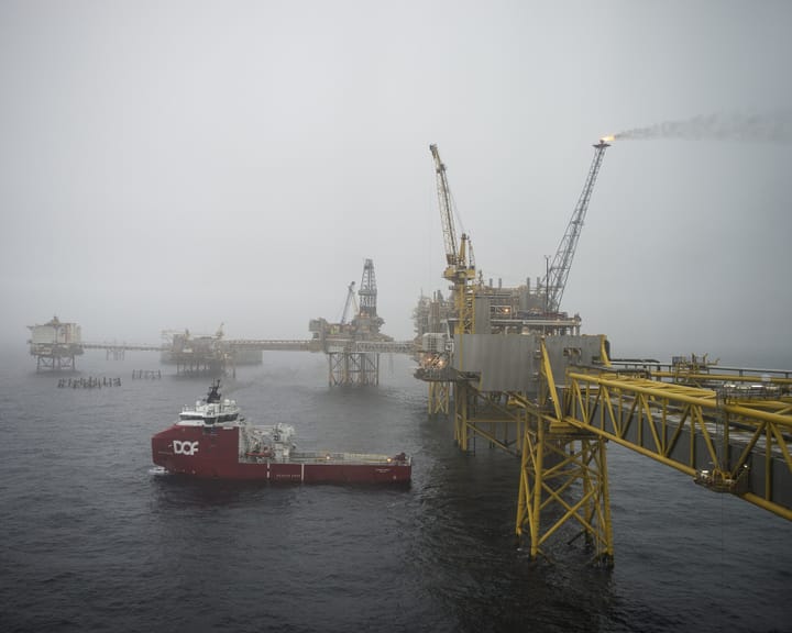 Norwegian govt faces backlash over choice to restart North Sea gasfields