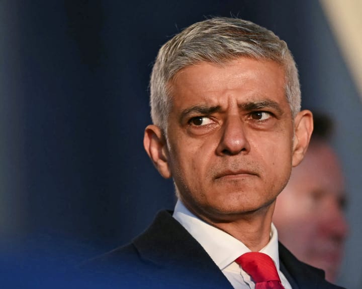Sadiq Khan Consents to Search of His Texts and Emails in Palantir Legal Dispute