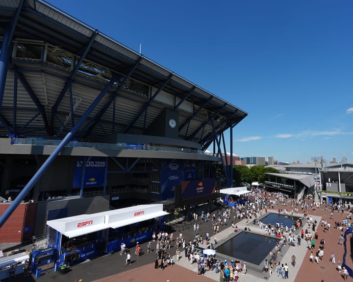 US Open 2026 Day Nine: Swiatek faces Zheng, Osaka takes on Rybakina in thrilling matches – live coverage