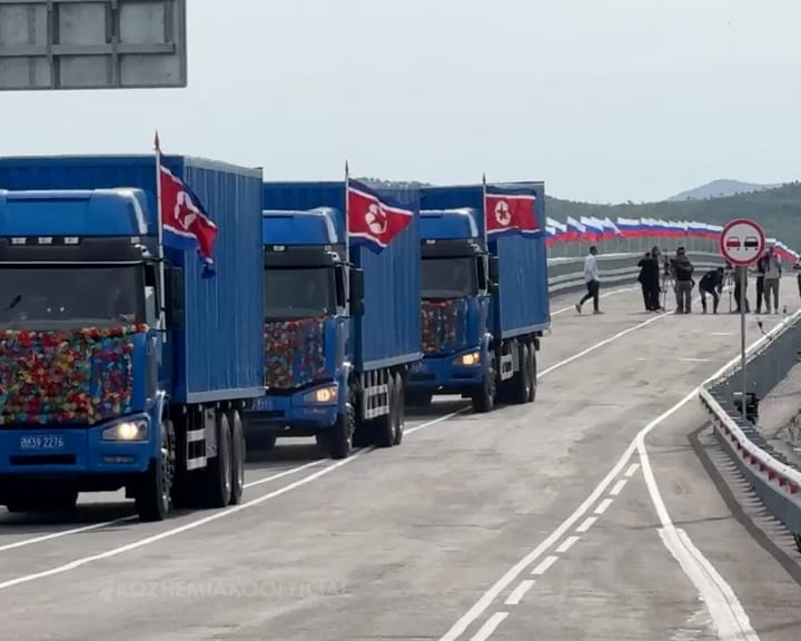 Russia and North Korea Inaugurate Inaugural Bridge Linking Shared Border